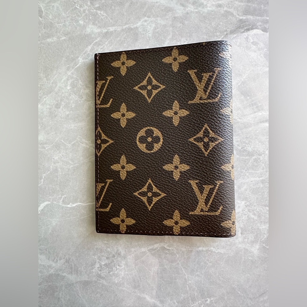 Labubu Passport Cover - Picture 2 of 5